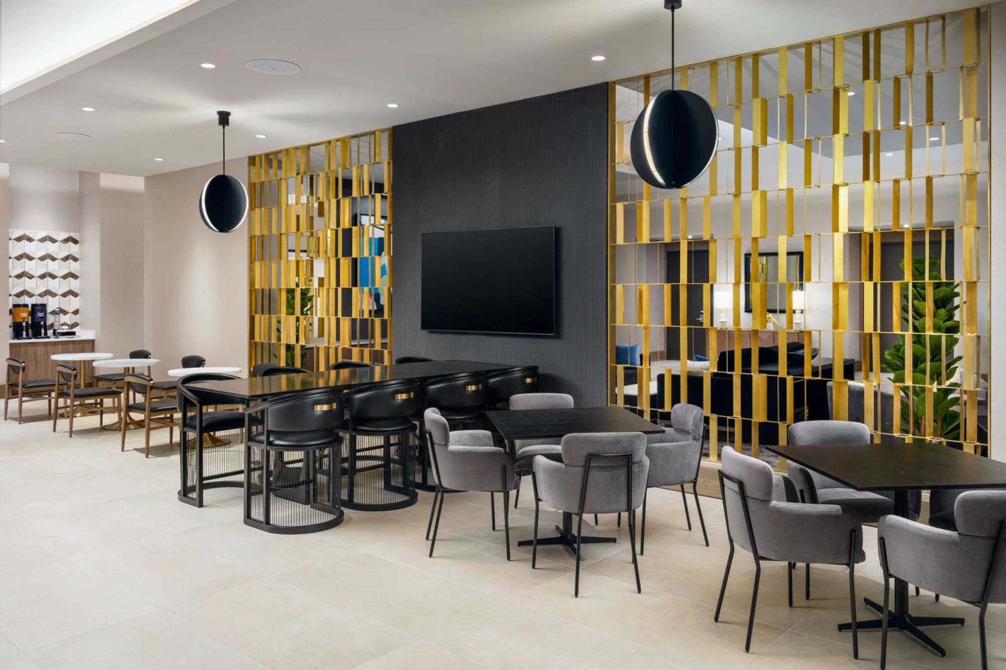 Homewood Suites By Hilton Raleigh Downtown ภายนอก รูปภาพ